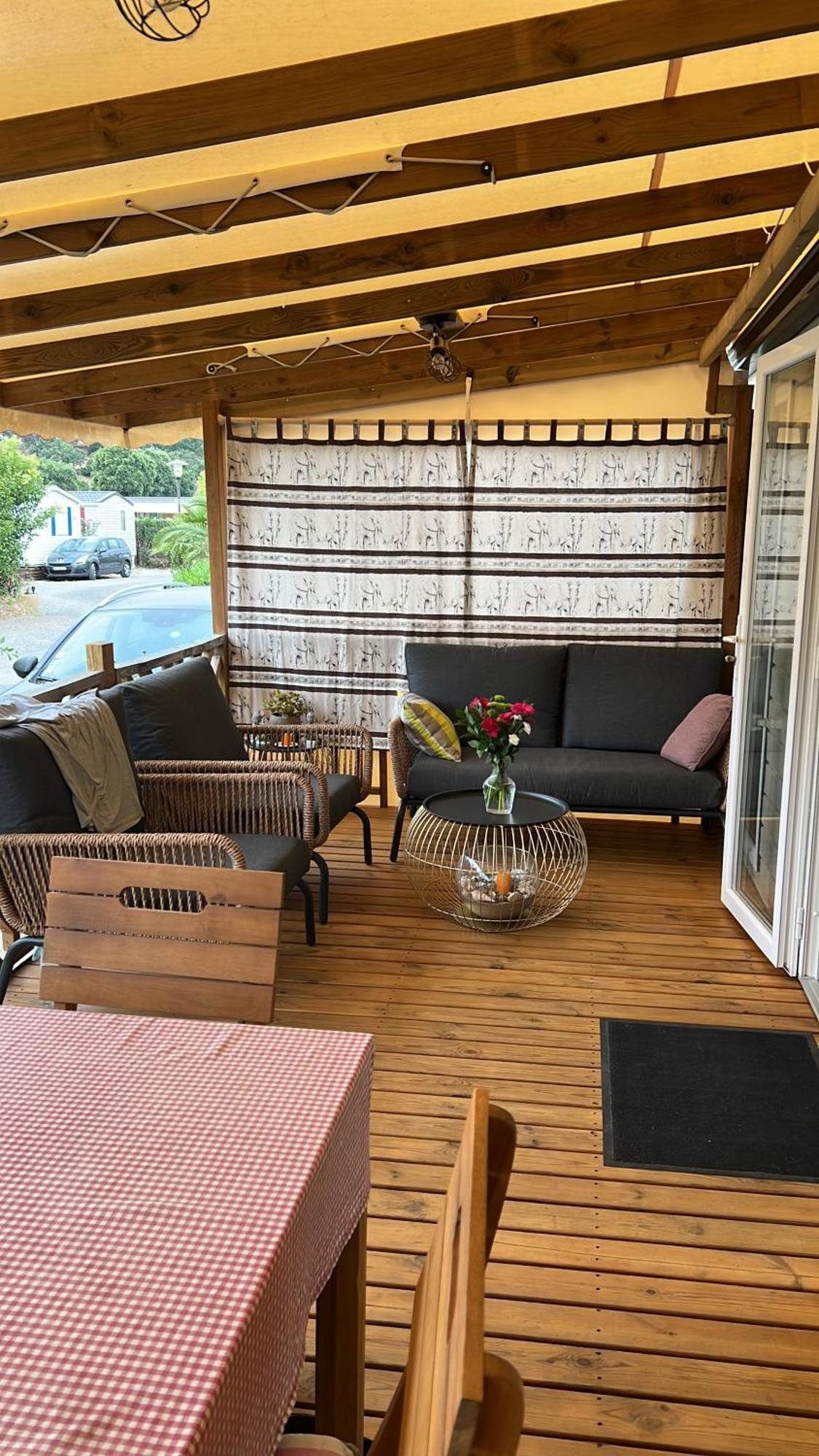 Camping Cosy Et Ultra Confort Au Bord